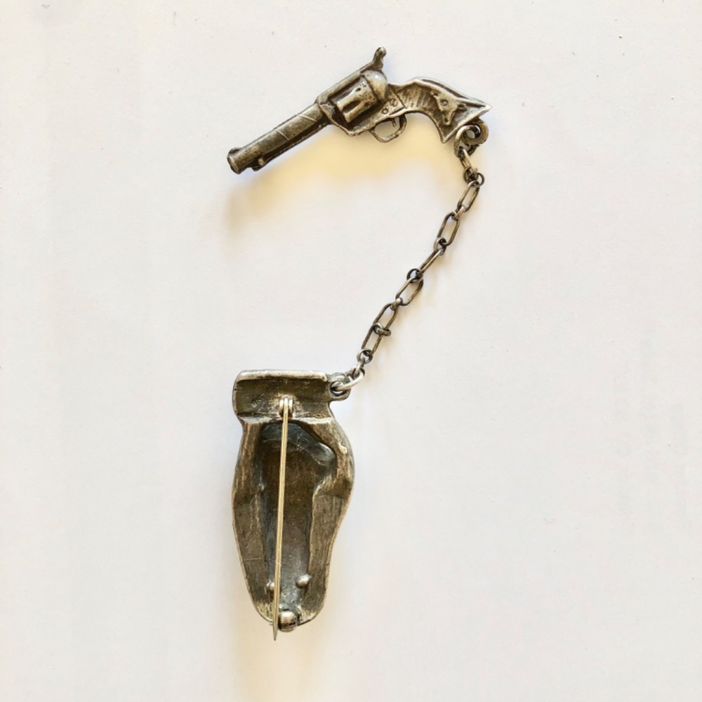 Rare Sterling Silver Revolver & Holster Brooch Pin - Picture 9 of 10